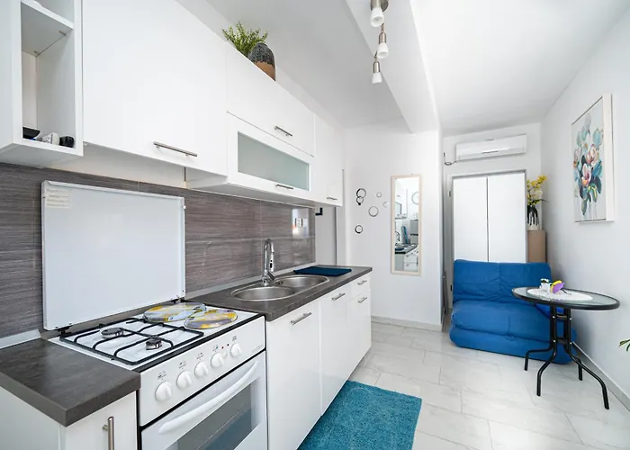 Apartment By The Sea Zaton, Zadar - 24003